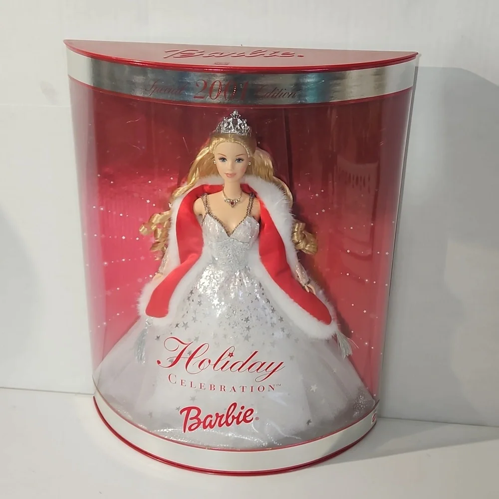 Vintage Barbie 2001